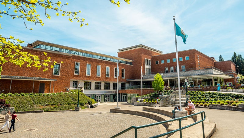 Photo of courtyard in front of Erb Memorial Student Union.