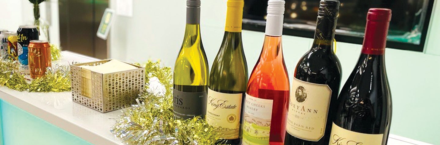 alcohol and bar service